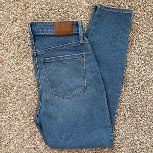 Madewell Curvy high-rise skinny. Size 27